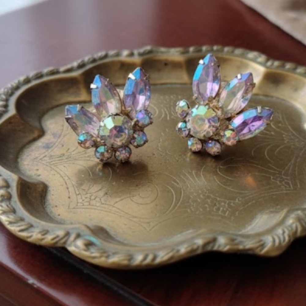 Vintage MCM Continental Aurora Borealis Rhinestone Screw-Back Earrings